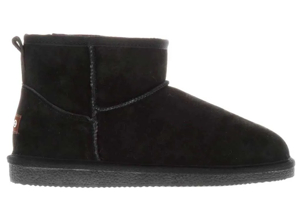 Lamo Women's 4" Classic Boot Black