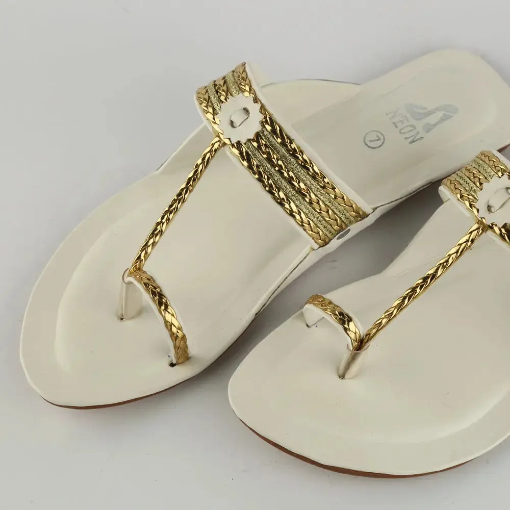 Modish Kholapuri White